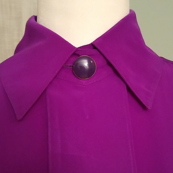 St. John Purple Button Down Shirt Size 10 - Picture 2 of 7